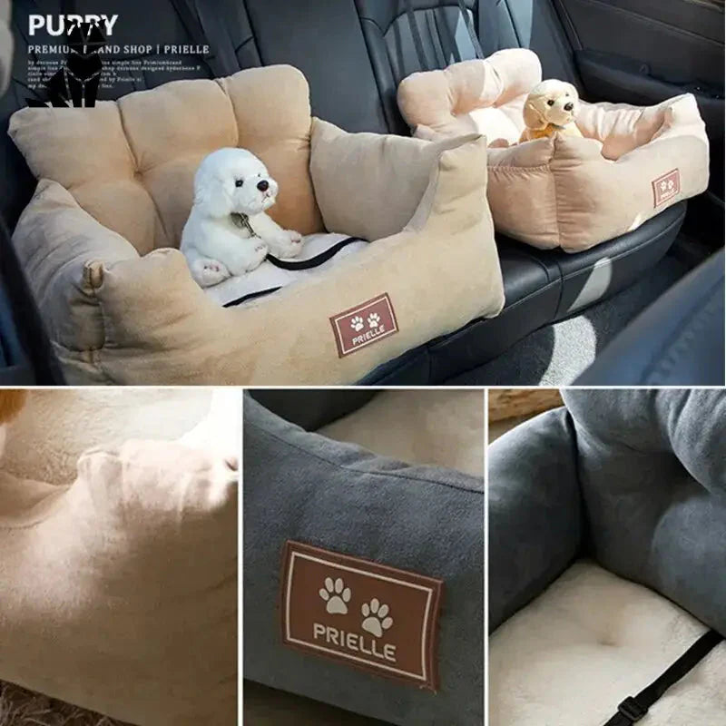 Chien assis dans son lit à l’intérieur du ’sac de transport universel avec sécurité intégrée’ pour animaux de compagnie